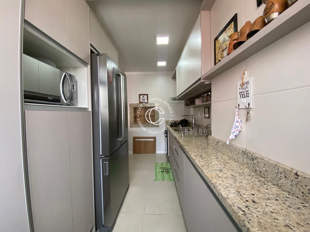 Apartamento à venda com 2 quartos, 74m² - Foto 5