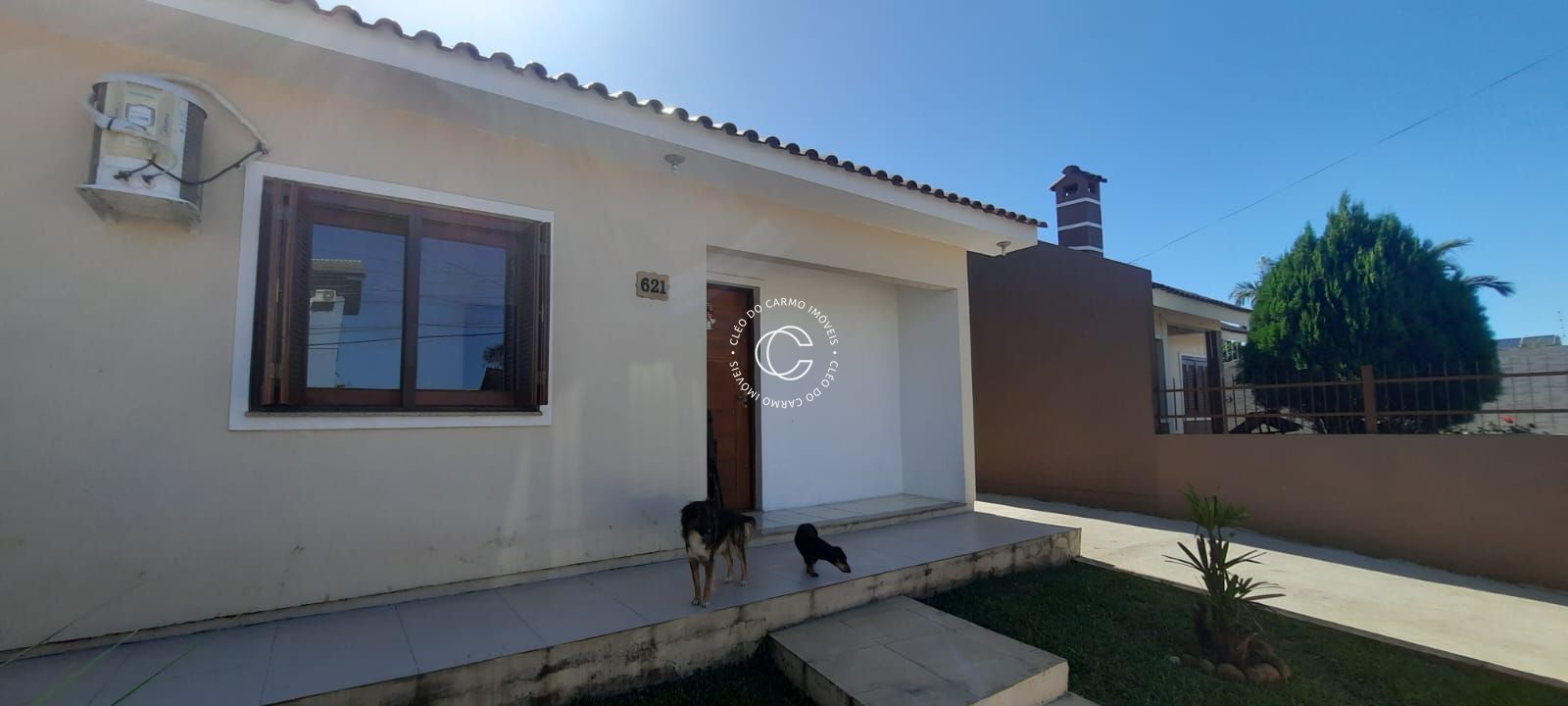 Casa à venda com 2 quartos, 59m² - Foto 1