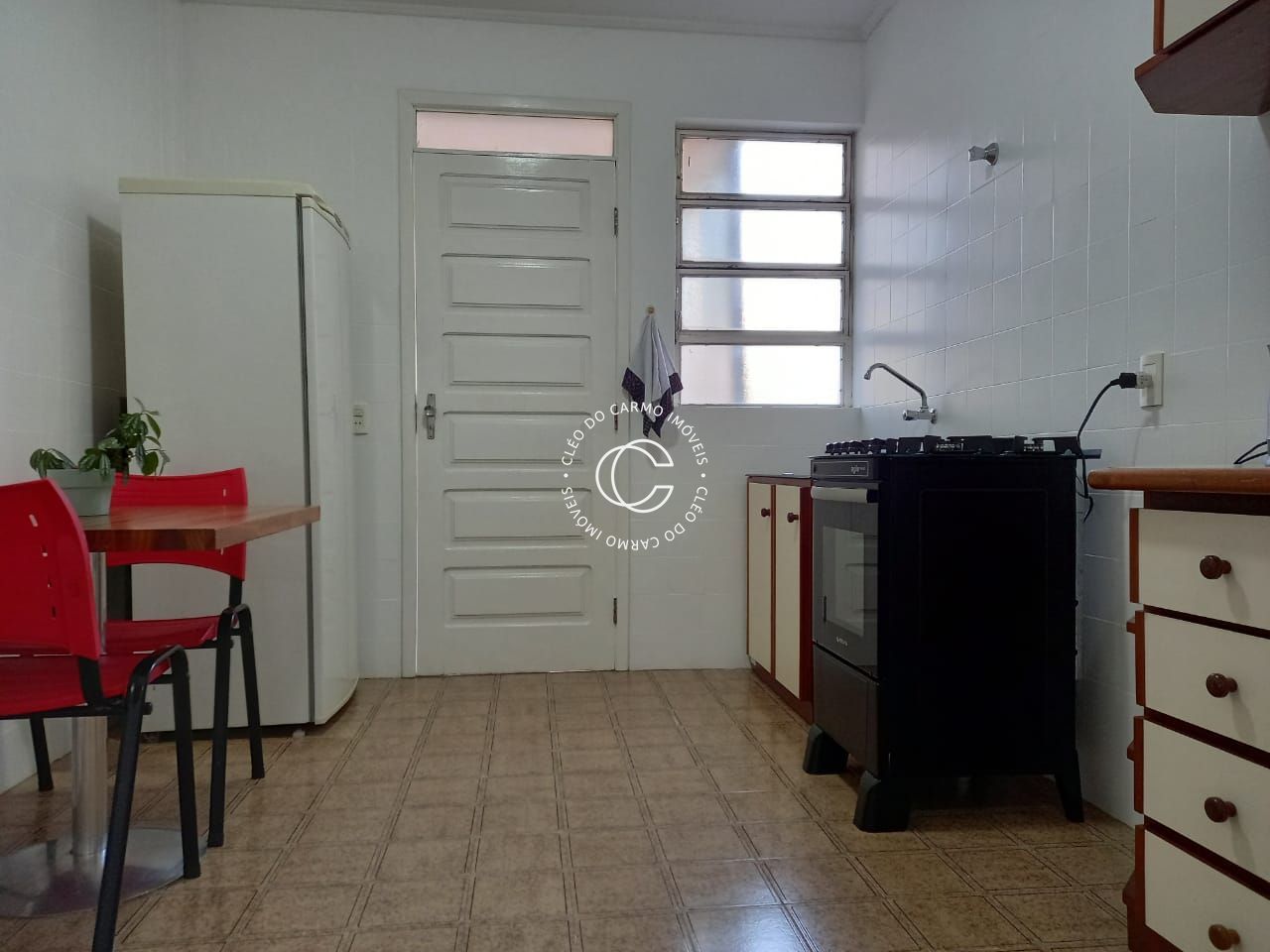 Apartamento à venda com 2 quartos, 102m² - Foto 7