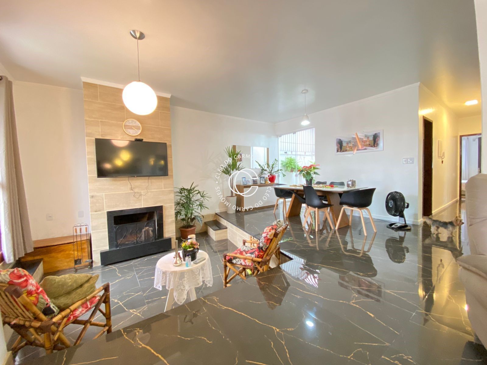 Casa, 3 quartos, 203 m² - Foto 4