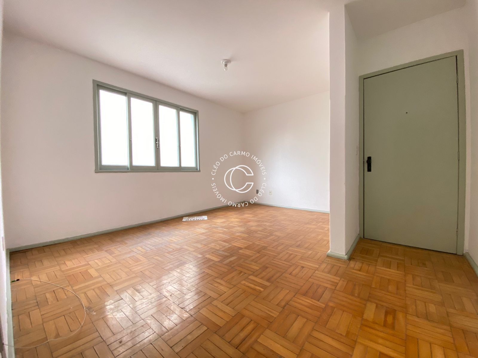 Apartamento à venda com 2 quartos, 101m² - Foto 2