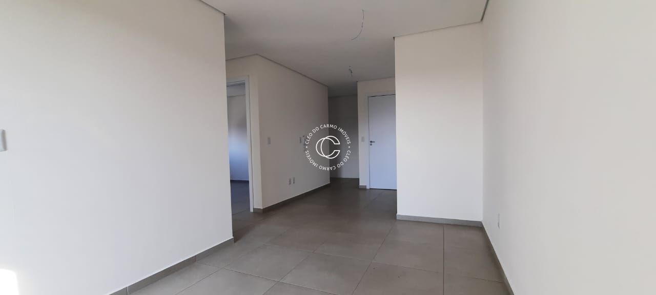 Apartamento à venda com 2 quartos, 60m² - Foto 2