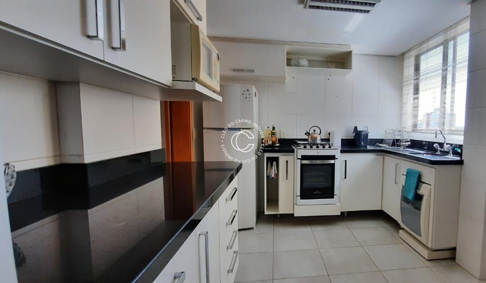 Apartamento à venda com 3 quartos, 126m² - Foto 10