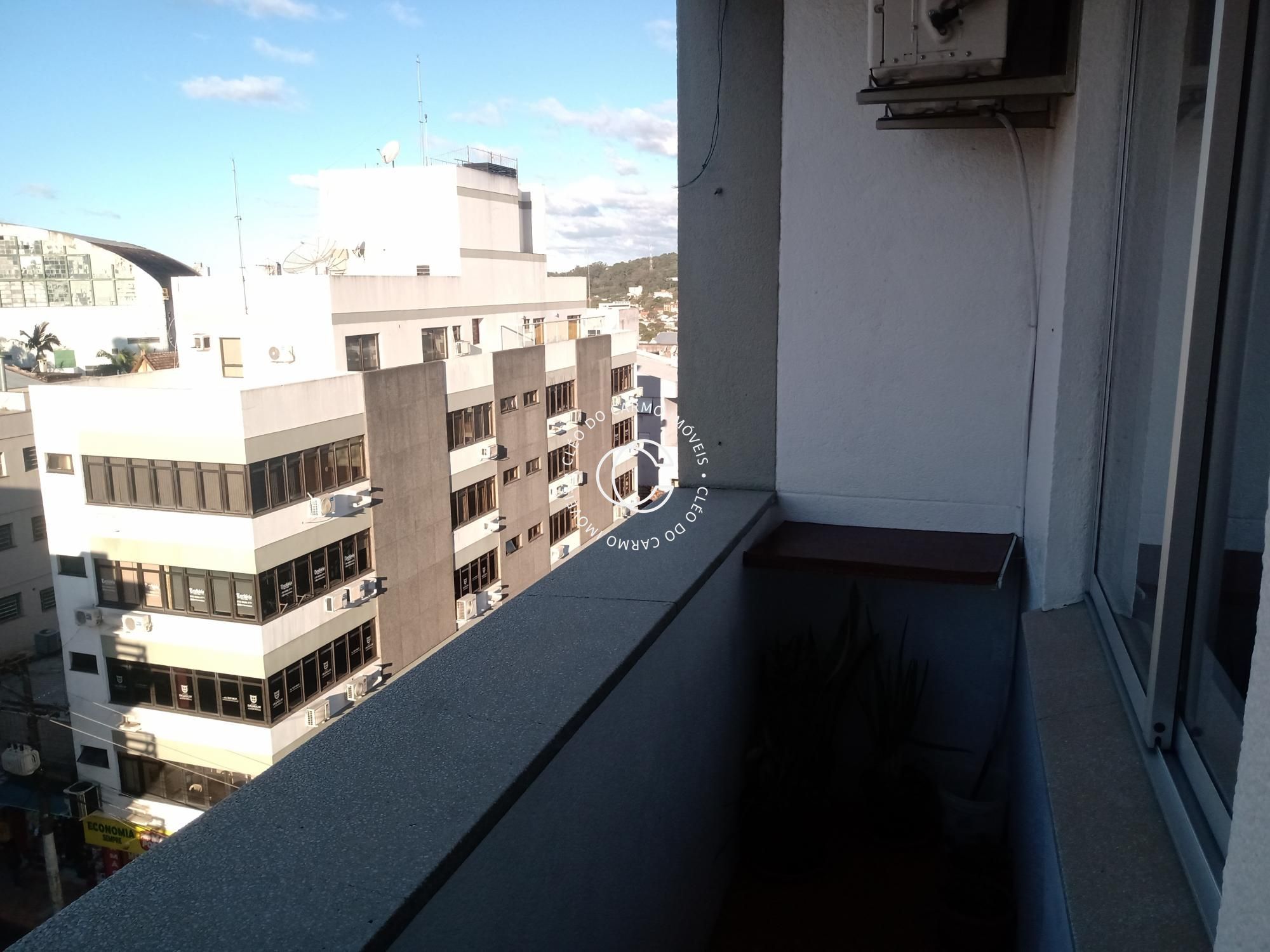 Apartamento à venda com 3 quartos, 107m² - Foto 11