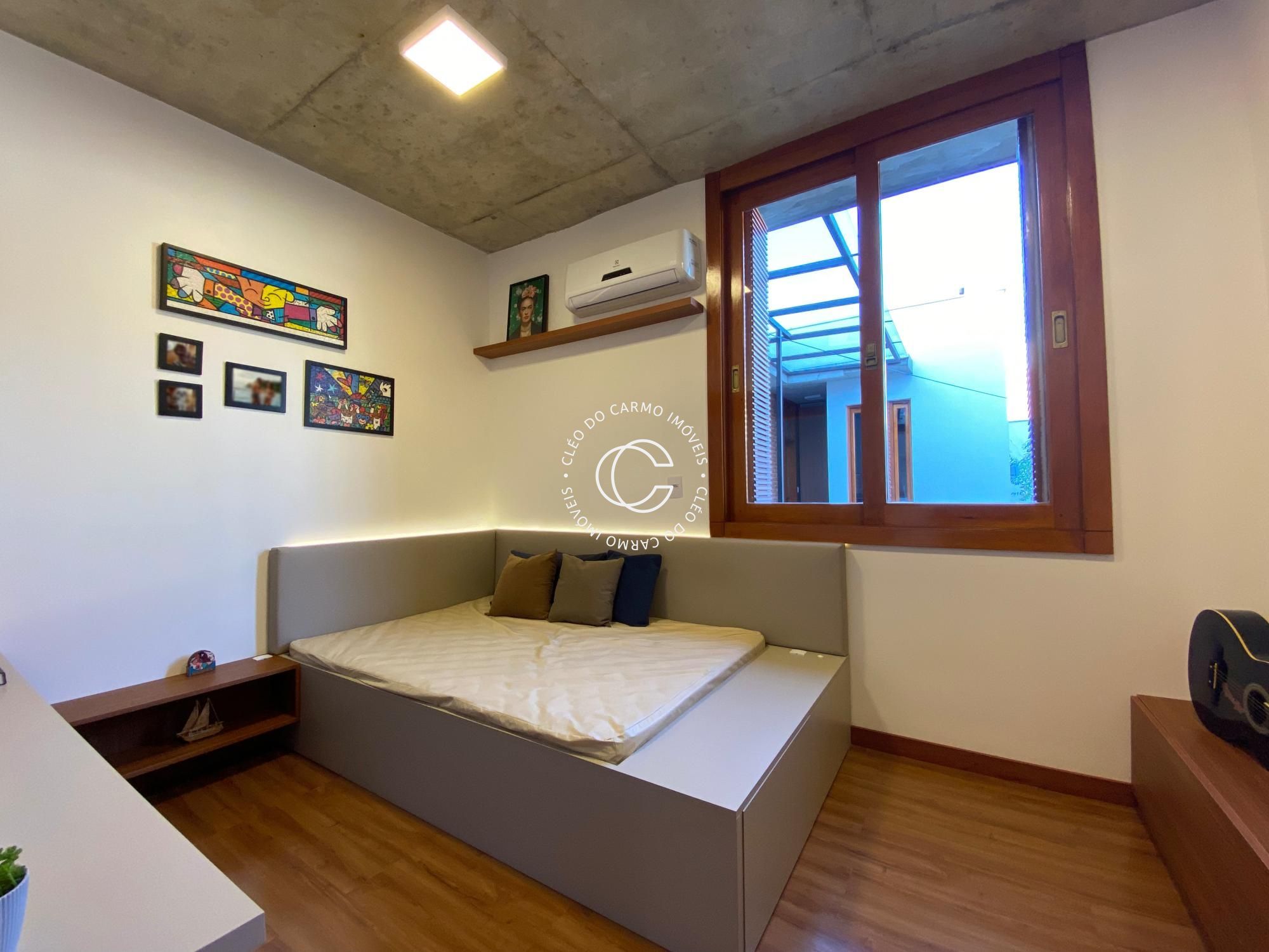 Casa à venda com 3 quartos, 177m² - Foto 18