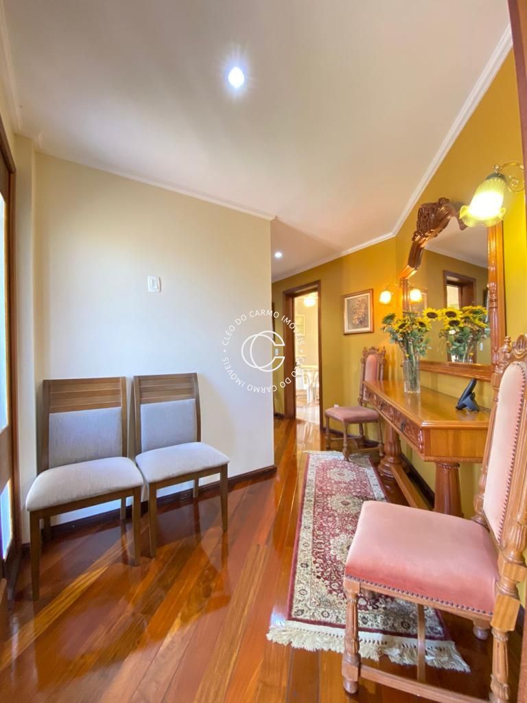 Casa, 4 quartos, 255 m² - Foto 3