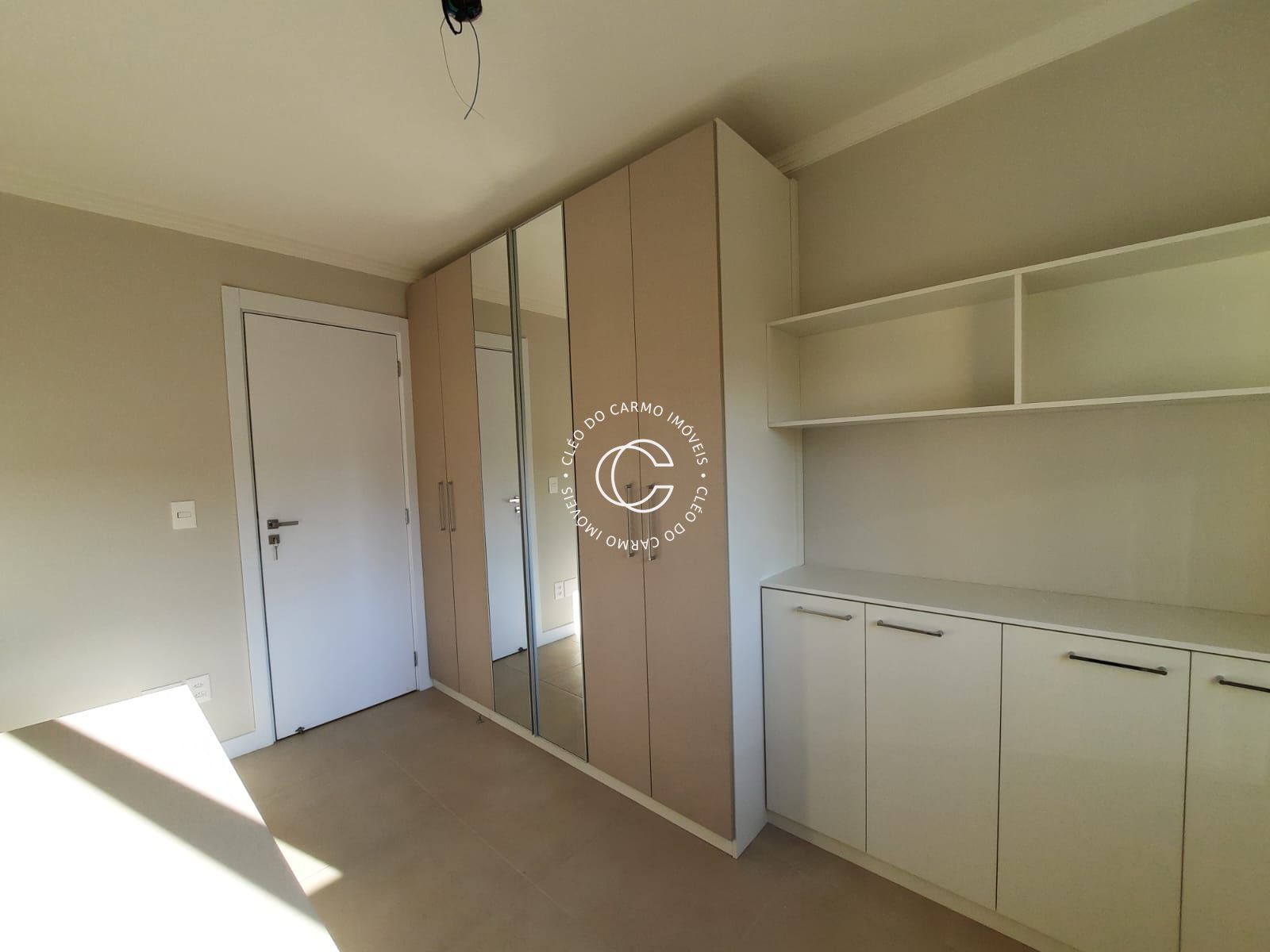 Apartamento à venda com 2 quartos, 69m² - Foto 6