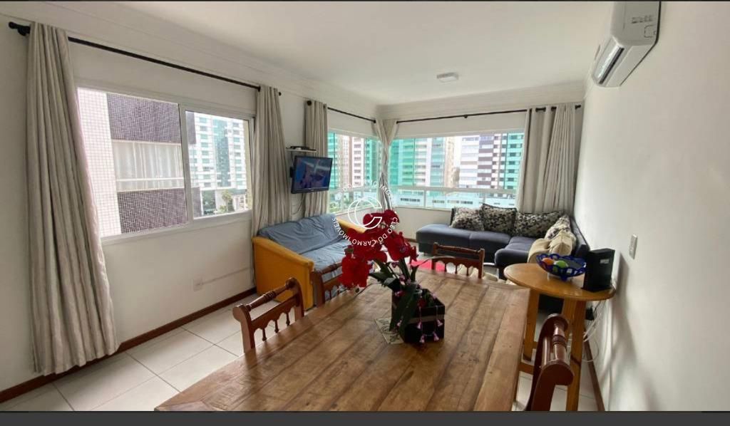 Apartamento à venda com 2 quartos, 70m² - Foto 6