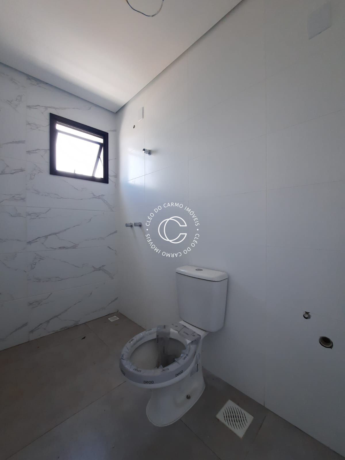 Casa à venda com 2 quartos, 84m² - Foto 12