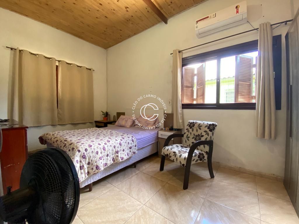 Casa à venda com 4 quartos, 120m² - Foto 4