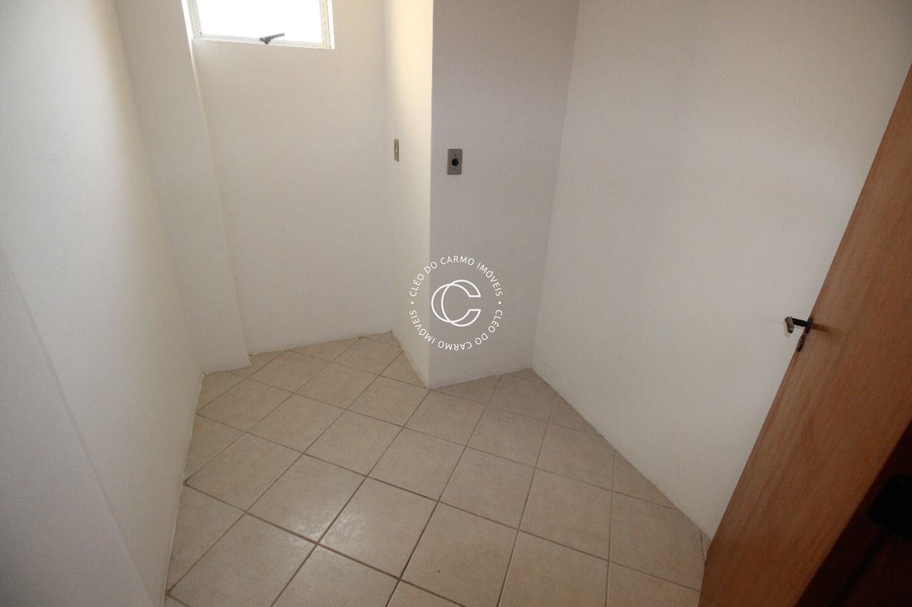 Apartamento à venda com 2 quartos, 94m² - Foto 17