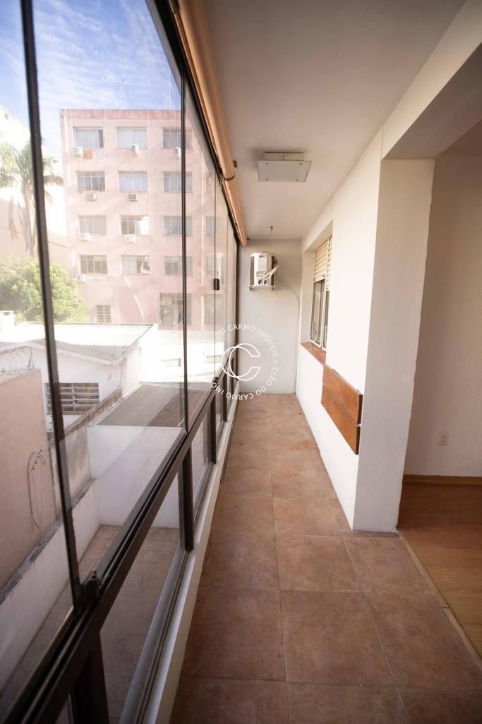 Apartamento à venda com 3 quartos, 108m² - Foto 3