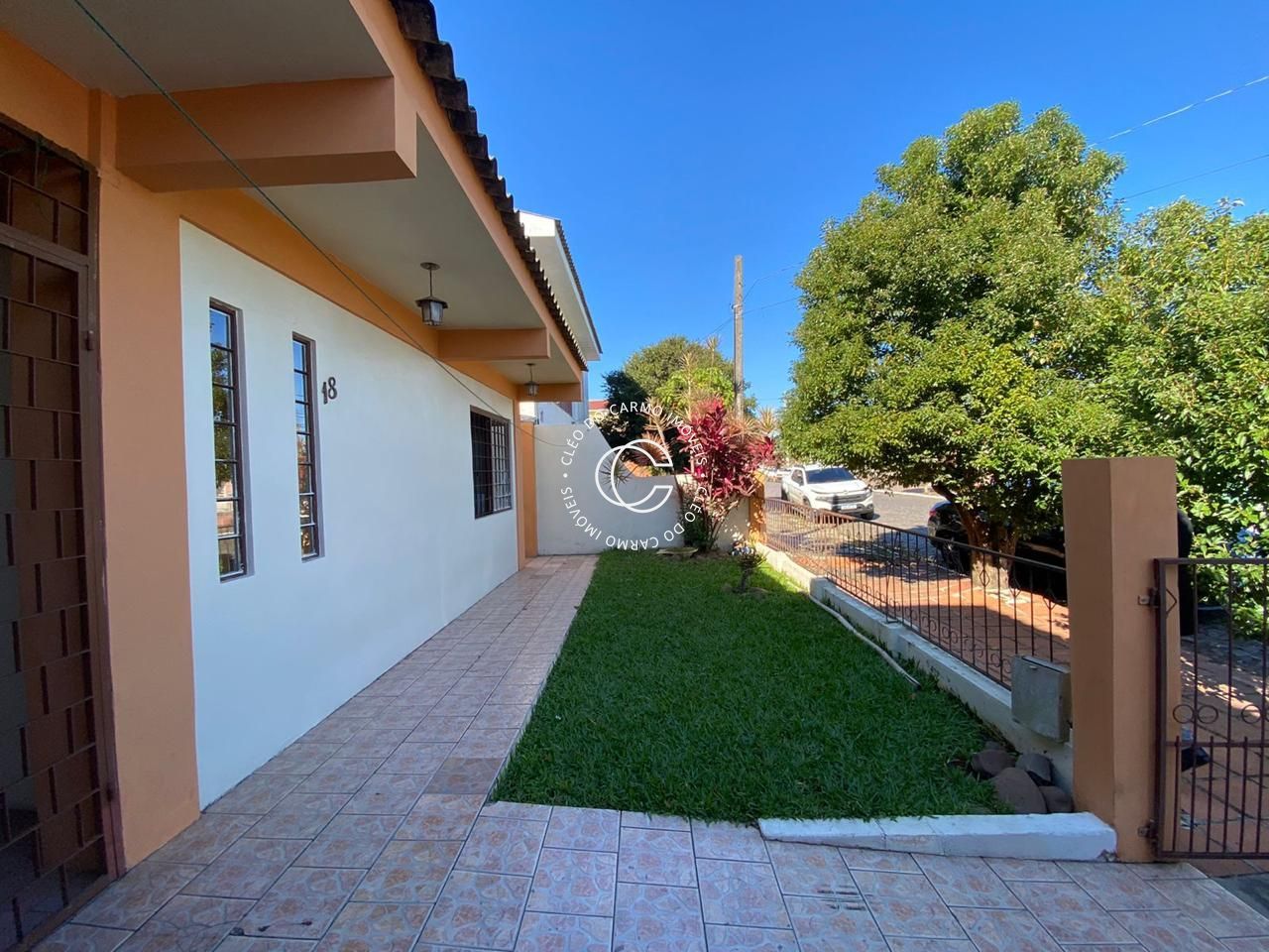 Casa, 3 quartos, 124 m² - Foto 2