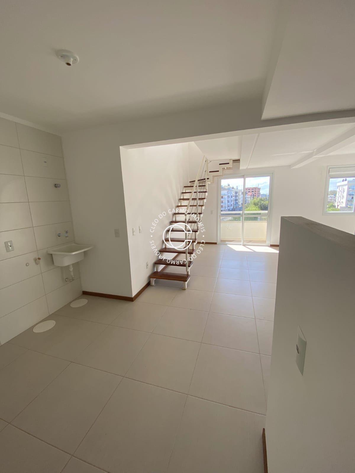 Cobertura à venda com 2 quartos, 103m² - Foto 3