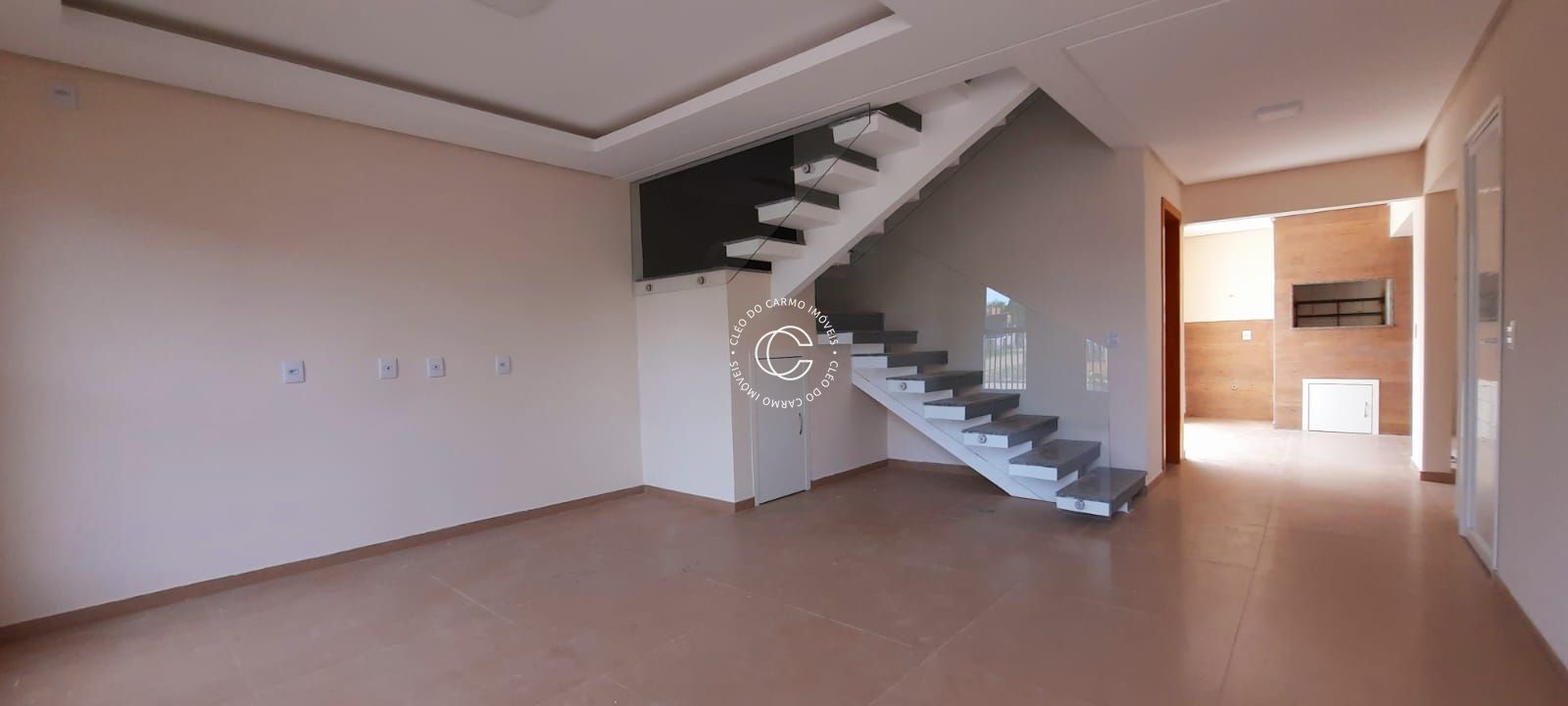 Casa à venda com 3 quartos, 144m² - Foto 2