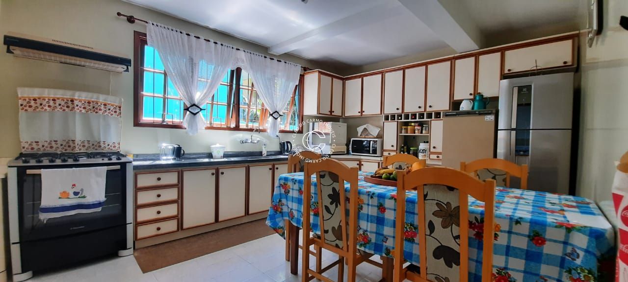 Casa, 3 quartos, 250 m² - Foto 7