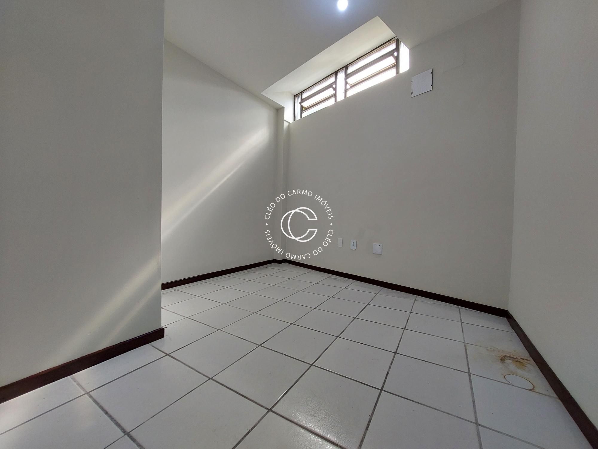 Apartamento à venda com 1 quarto, 40m² - Foto 4