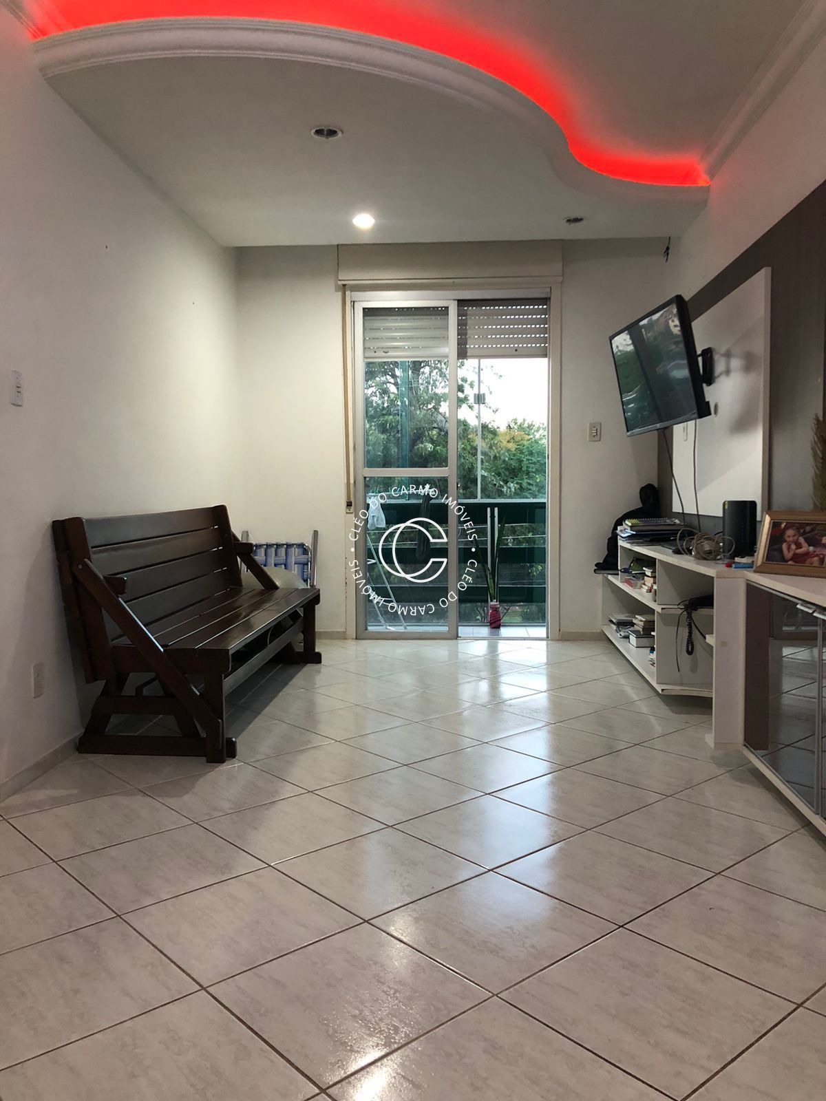 Apartamento à venda com 3 quartos, 79m² - Foto 1