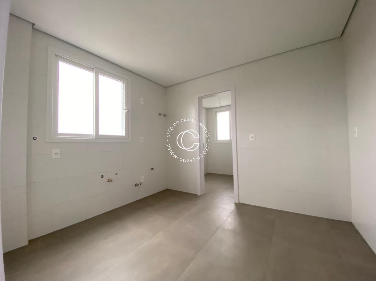 Apartamento à venda com 3 quartos, 135m² - Foto 6