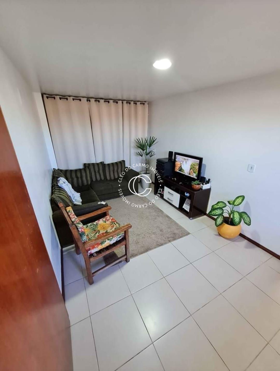 Casa à venda com 3 quartos, 250m² - Foto 8