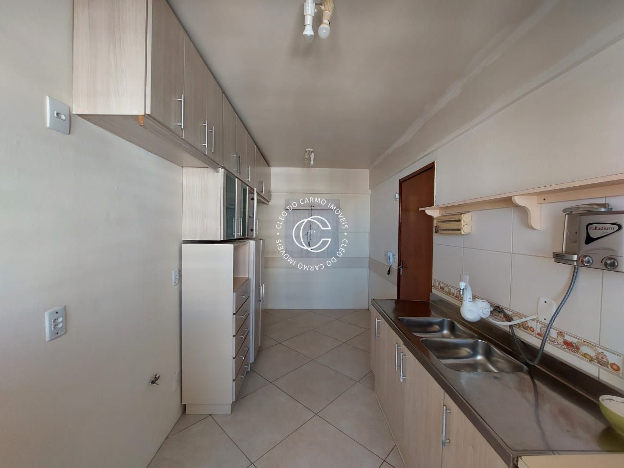 Cobertura à venda com 3 quartos, 200m² - Foto 3