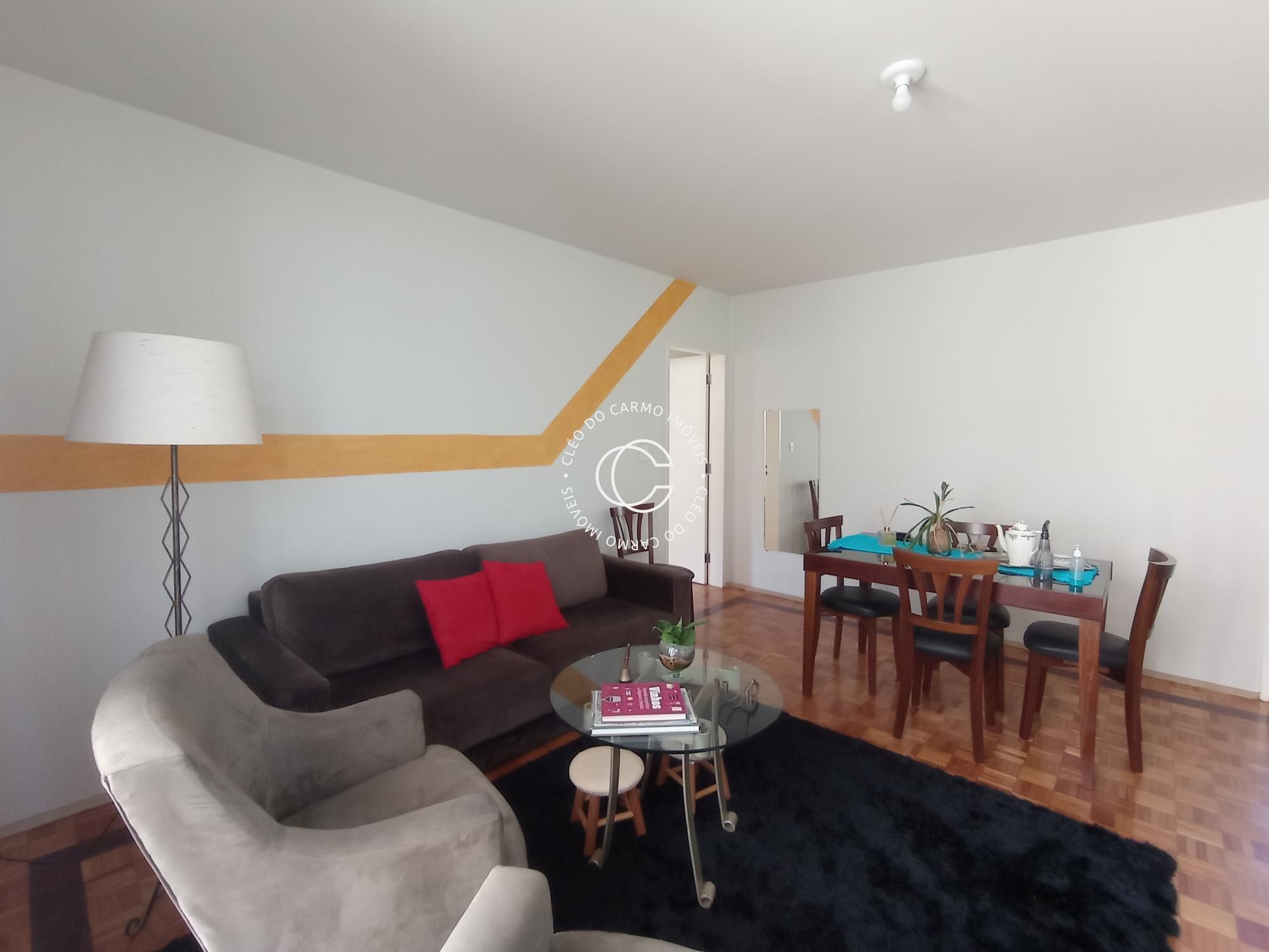 Apartamento à venda com 3 quartos, 100m² - Foto 1