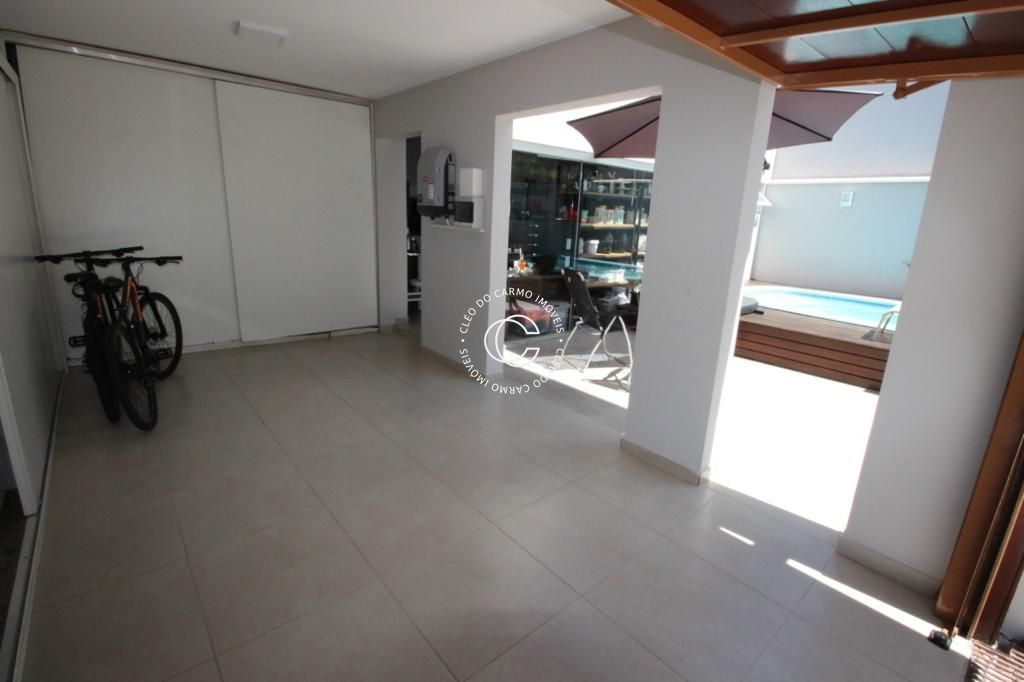 Casa, 3 quartos, 17089 m² - Foto 4