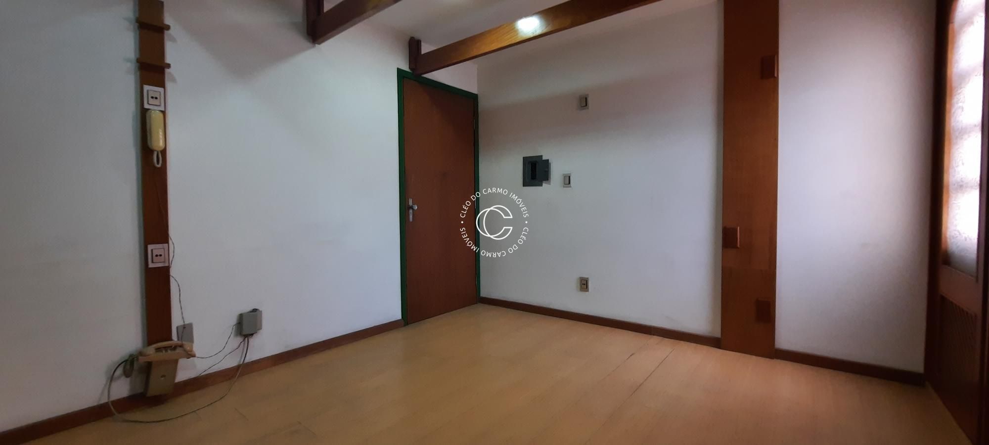 Conjunto Comercial-Sala à venda com 4 quartos, 140m² - Foto 8