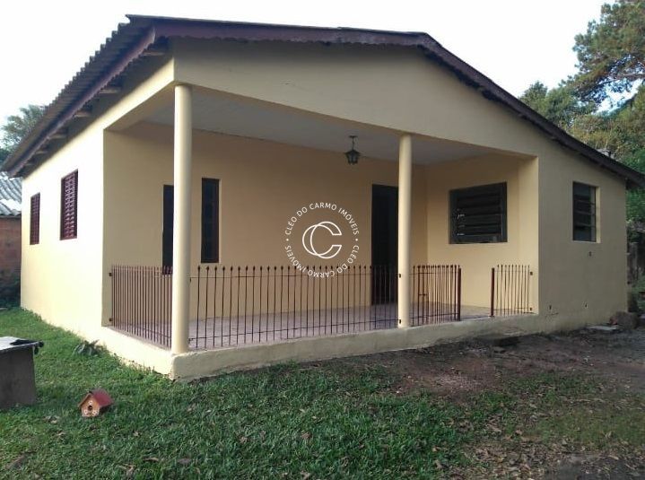 Casa à venda com 3 quartos, 180m² - Foto 1