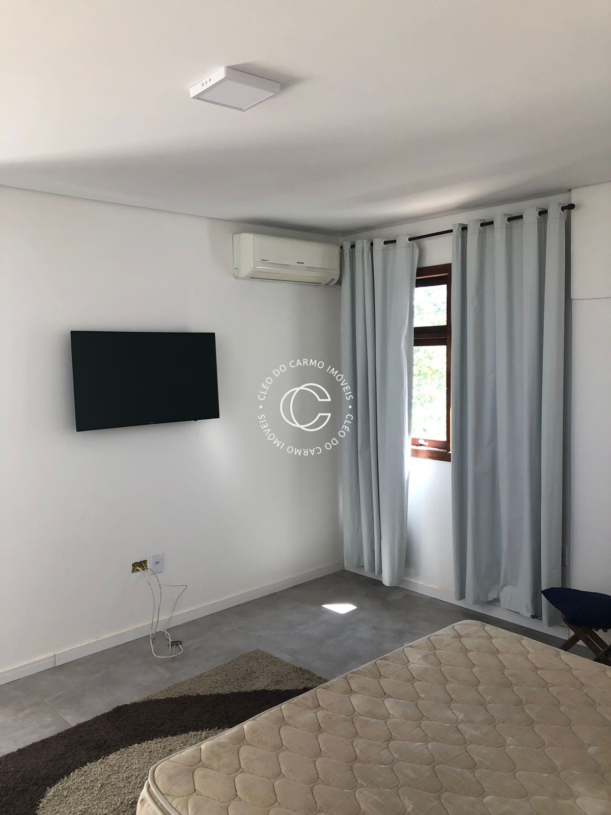 Casa à venda com 3 quartos, 272m² - Foto 5