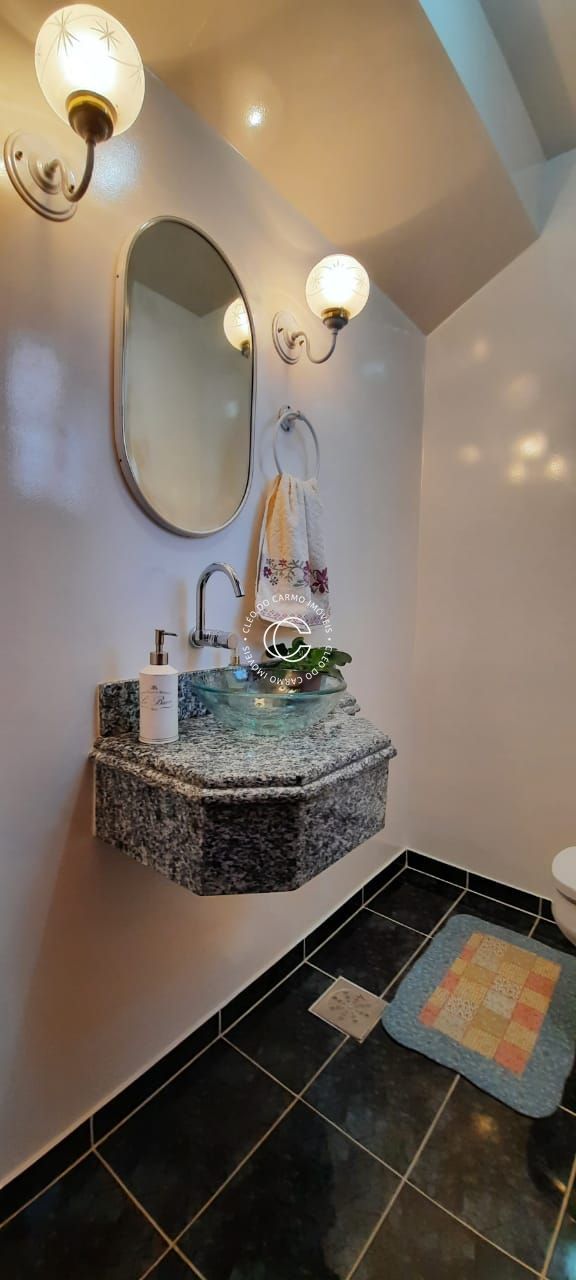 Casa, 3 quartos, 250 m² - Foto 6