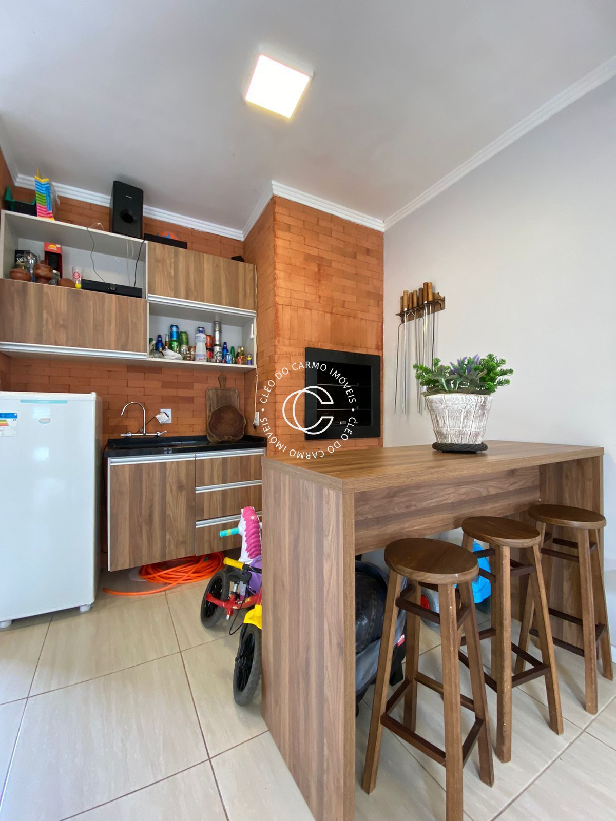 Casa à venda com 3 quartos, 154m² - Foto 8