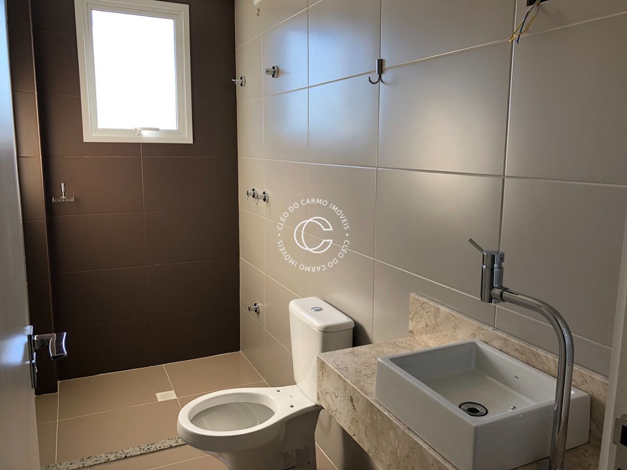 Apartamento à venda com 2 quartos, 80m² - Foto 7