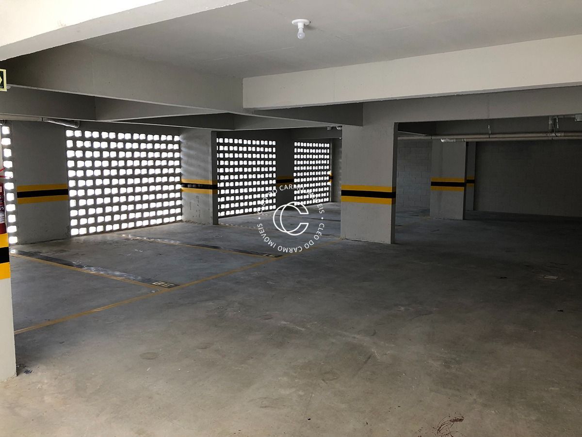 Apartamento à venda com 2 quartos, 80m² - Foto 9