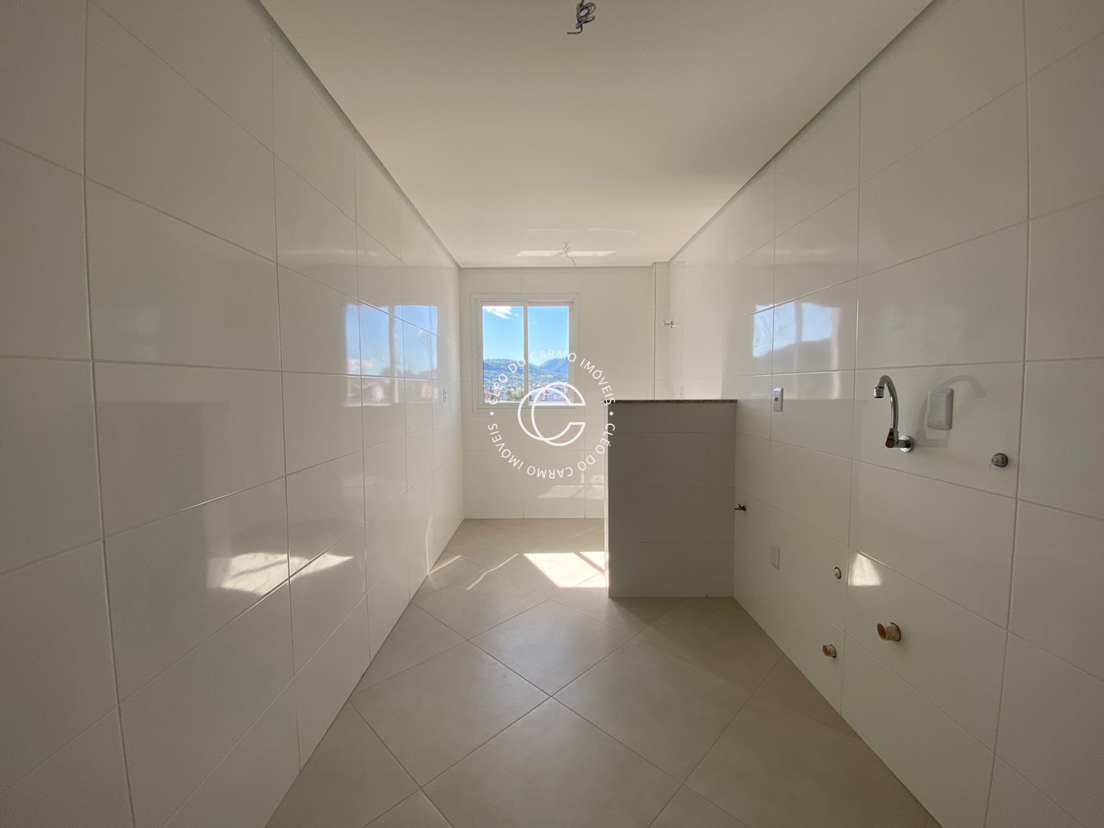 Apartamento à venda com 2 quartos, 67m² - Foto 5