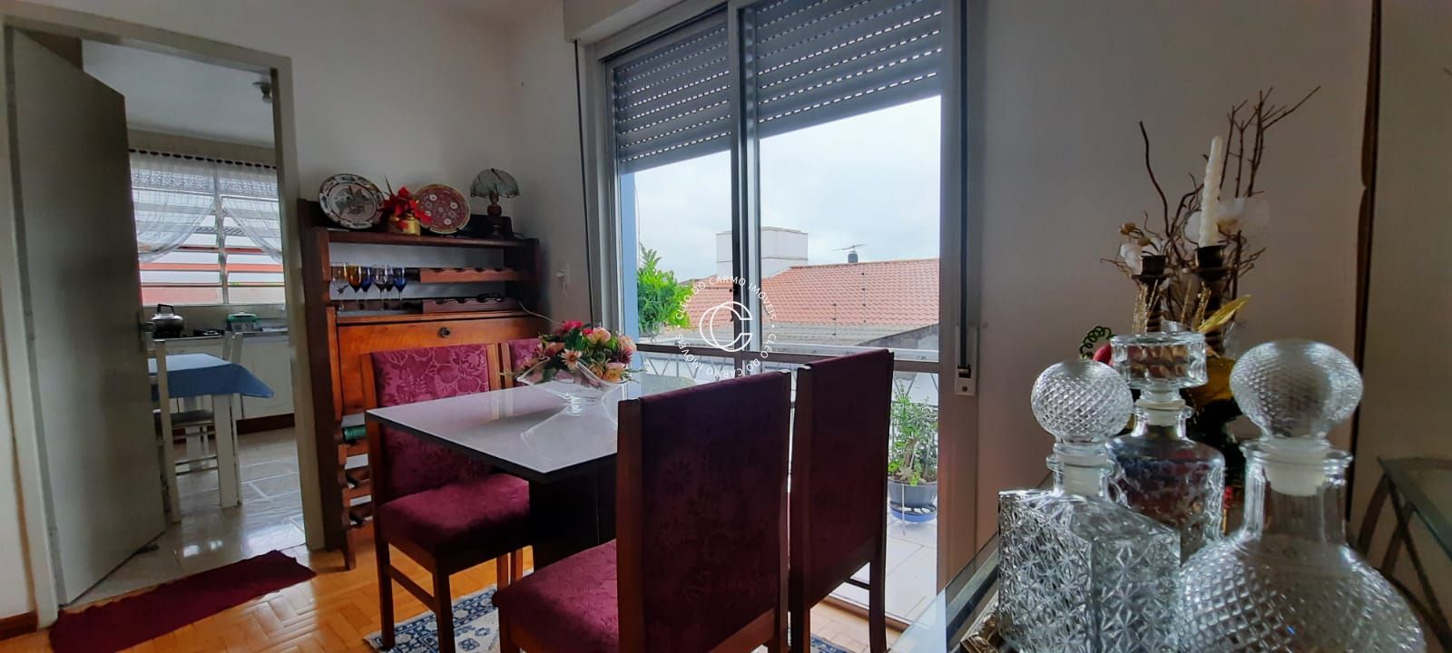 Apartamento à venda com 2 quartos, 78m² - Foto 3