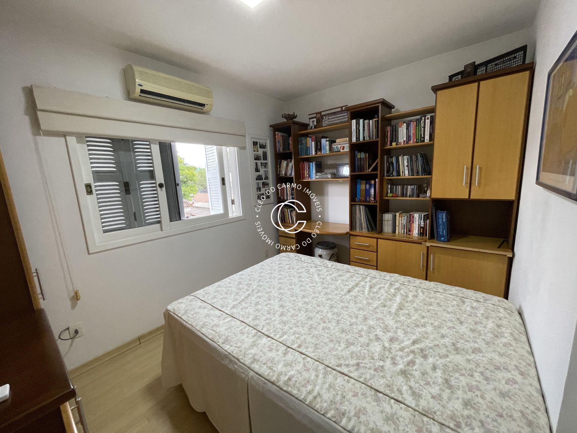 Casa à venda com 3 quartos, 150m² - Foto 11