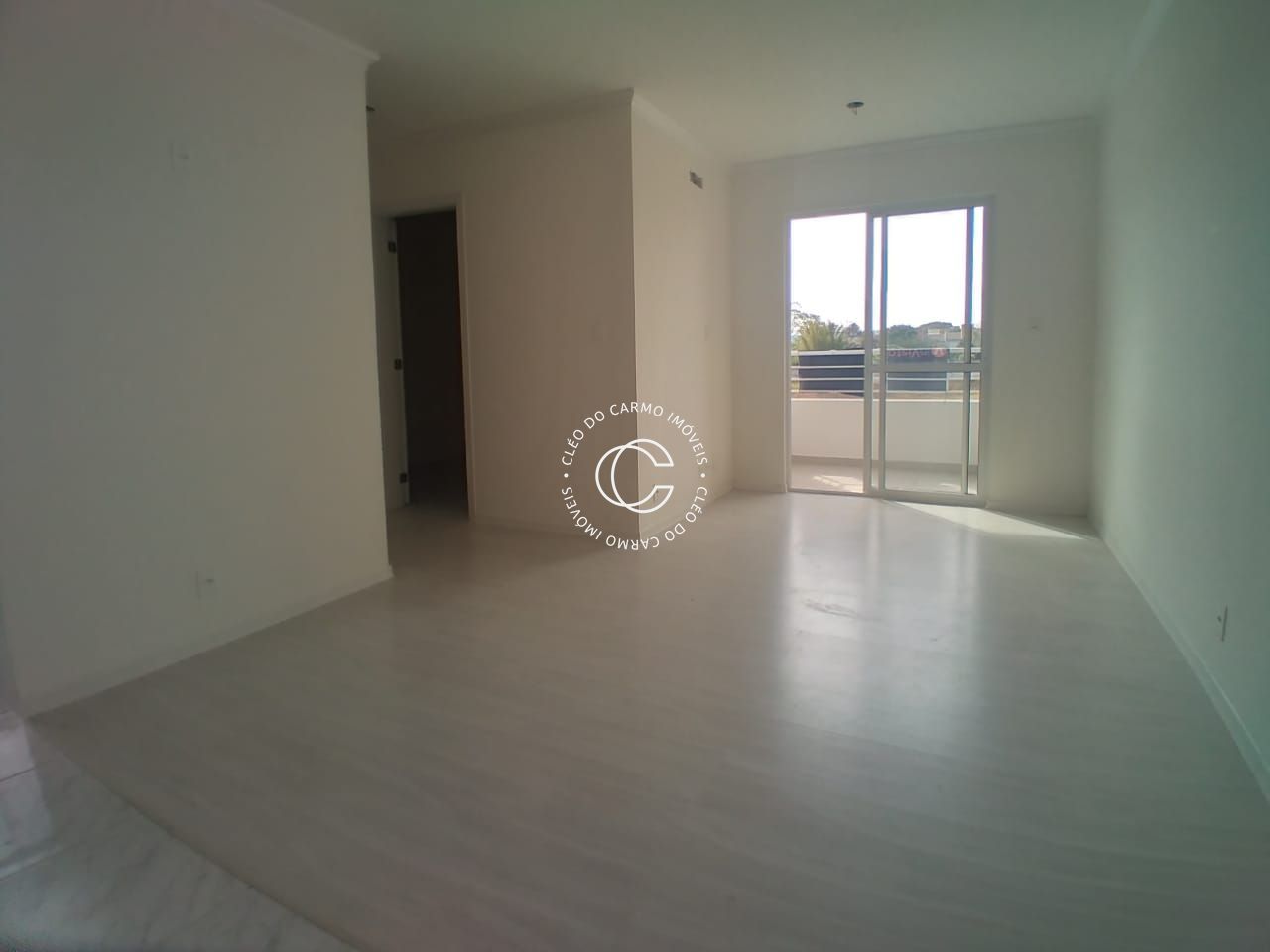 Apartamento à venda com 2 quartos, 56m² - Foto 3