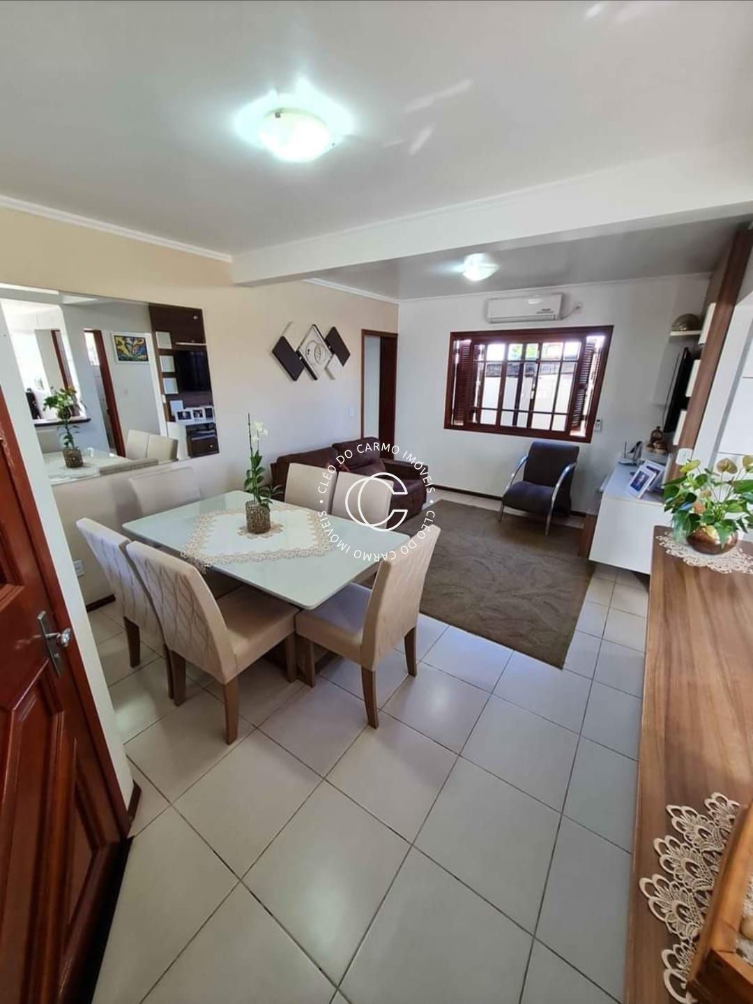 Casa à venda com 3 quartos, 250m² - Foto 7