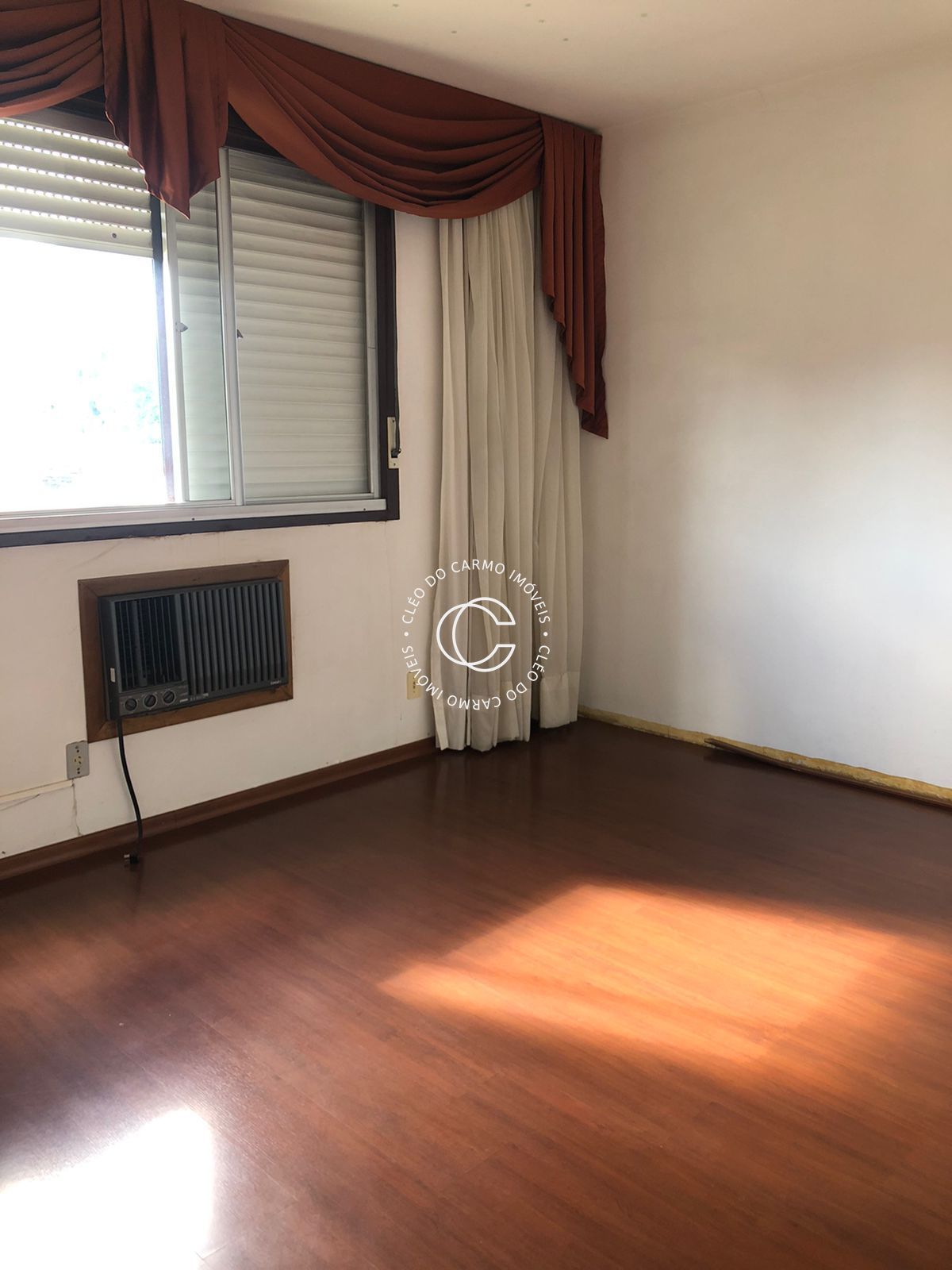 Apartamento à venda com 3 quartos, 79m² - Foto 2