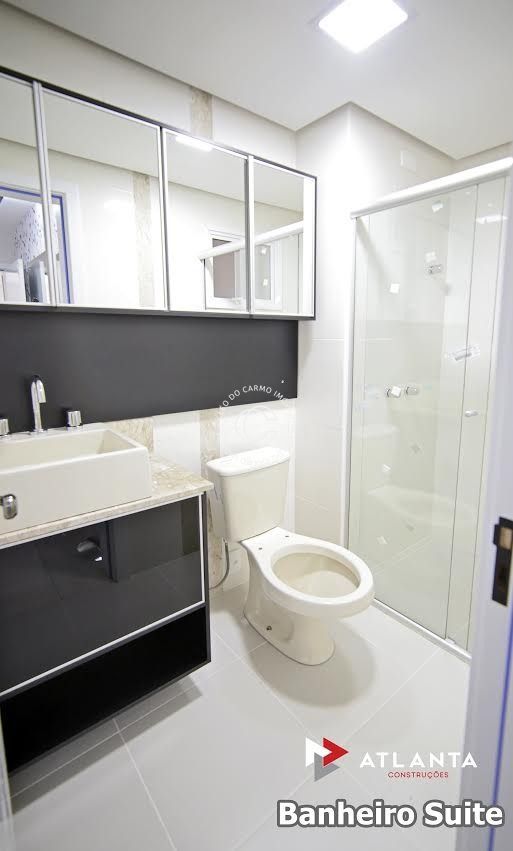 Apartamento à venda com 2 quartos, 68m² - Foto 7