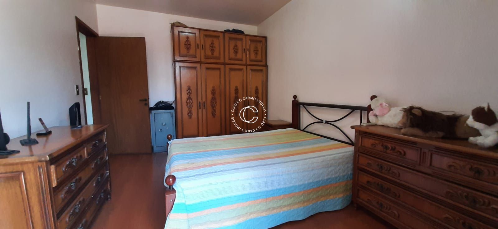 Apartamento à venda com 3 quartos, 176m² - Foto 11