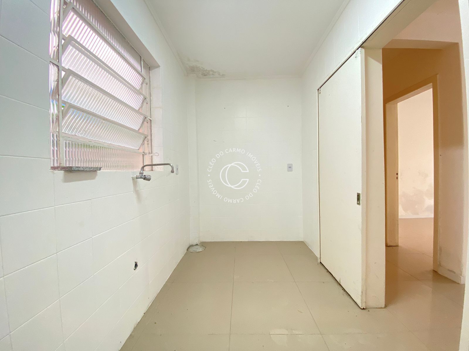 Apartamento à venda com 1 quarto, 47m² - Foto 5