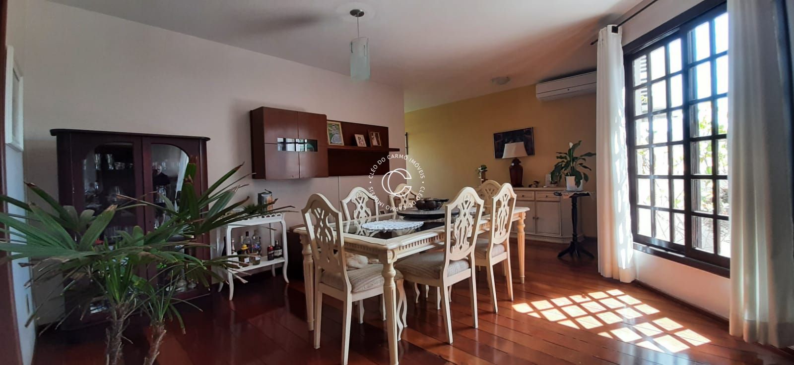 Apartamento à venda com 3 quartos, 176m² - Foto 4