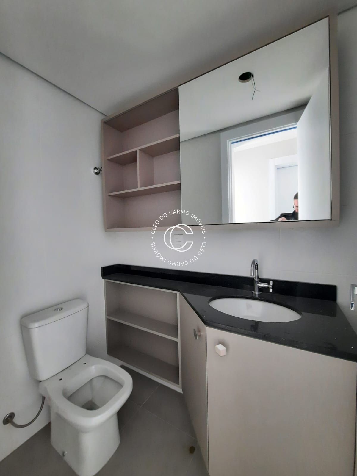 Apartamento à venda com 2 quartos, 69m² - Foto 7