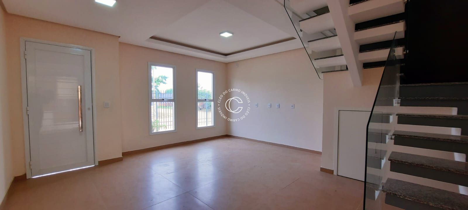 Casa à venda com 3 quartos, 144m² - Foto 3