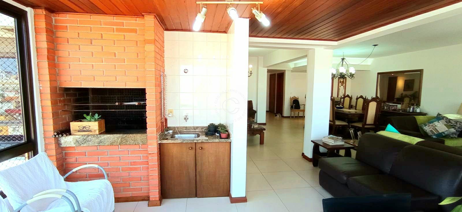 Apartamento à venda com 3 quartos, 218m² - Foto 6