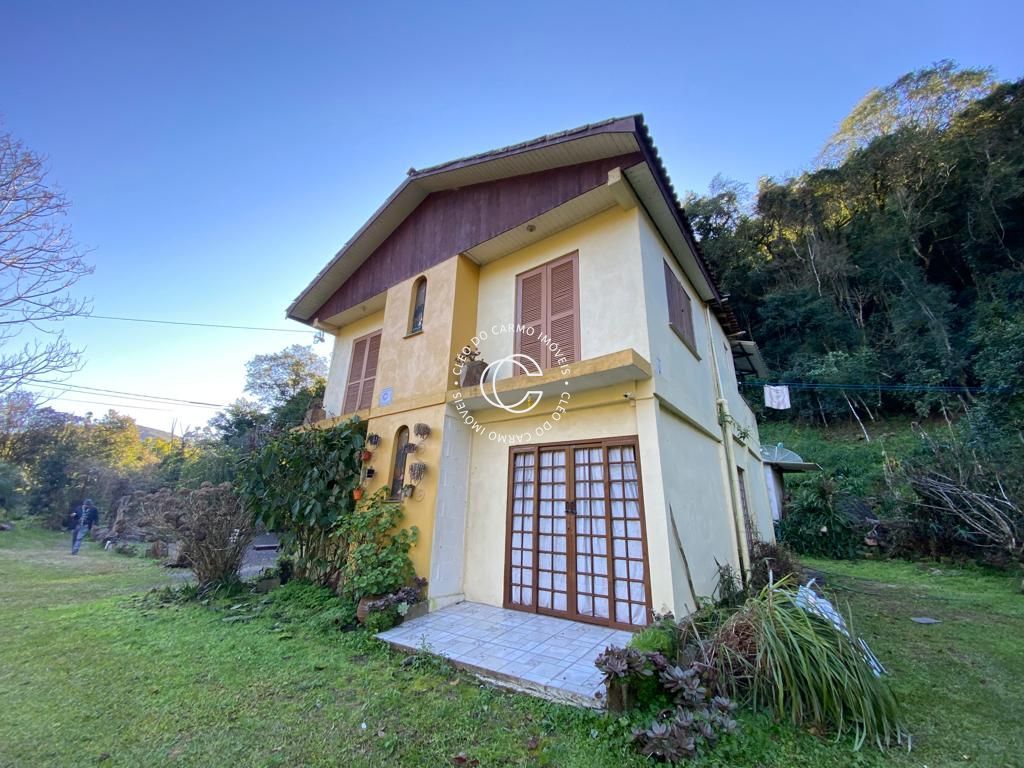 Sítio à venda com 2 quartos, 20000m² - Foto 1