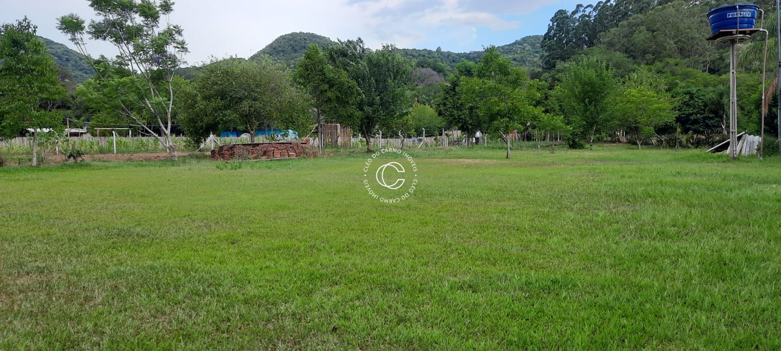 Chácara à venda com 2 quartos, 90m² - Foto 19
