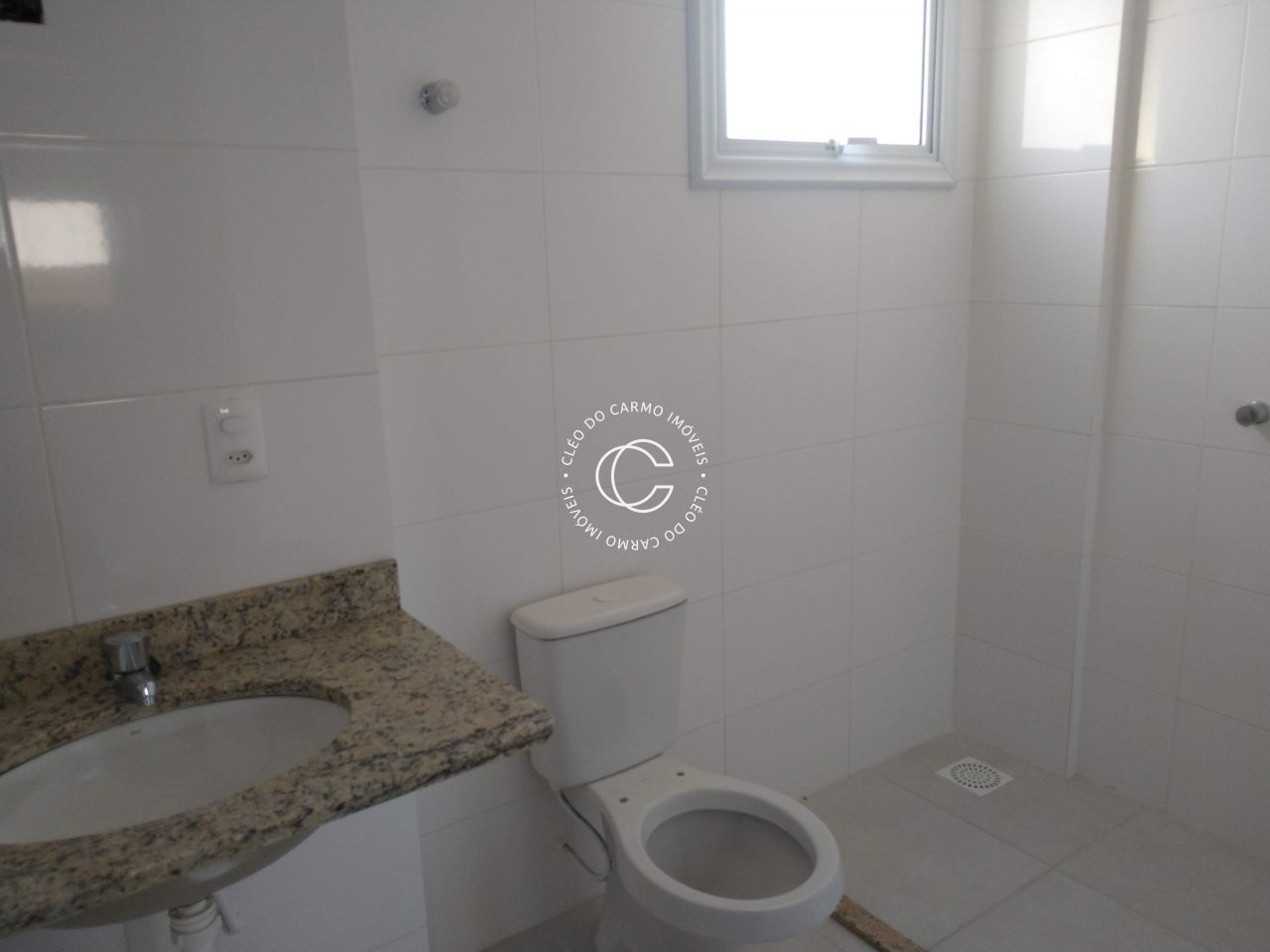 Apartamento à venda com 2 quartos, 83m² - Foto 10